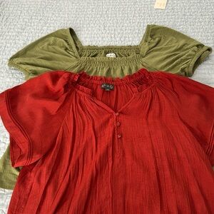 Wonderly Tops size Medium Loose fit